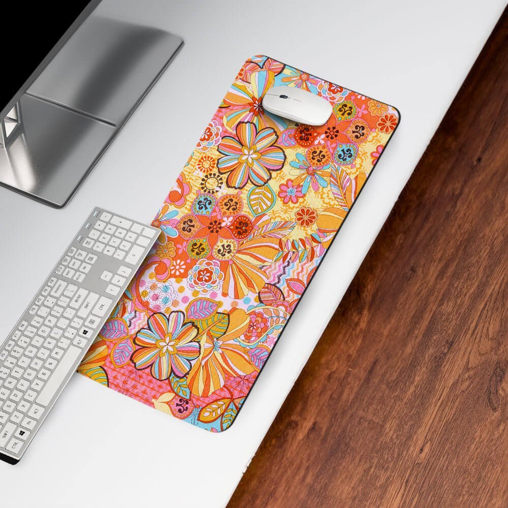 Flower Pop Print Desk Mat