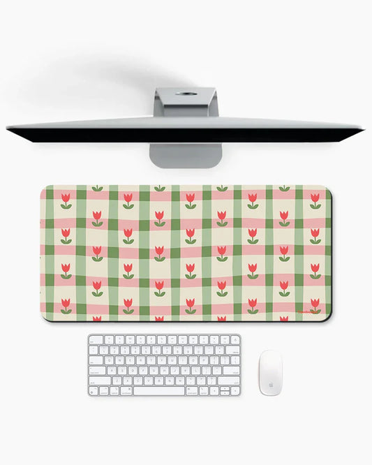 Petalia Print Desk Mat
