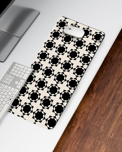Black Pearl Grid Print Desk Mat