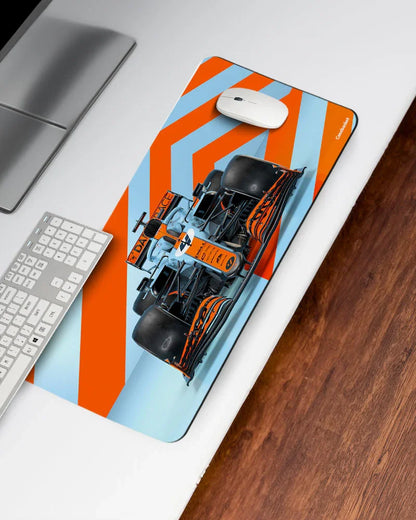 Dynamic Lines Print Desk Mat