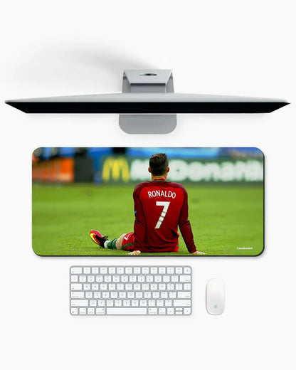 Ronaldo 7 Print Desk Mat