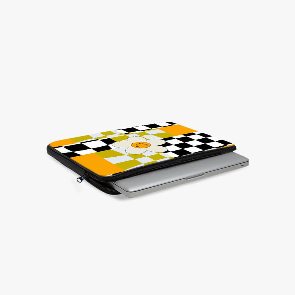 Chessy Blooms Print Laptop Sleeve