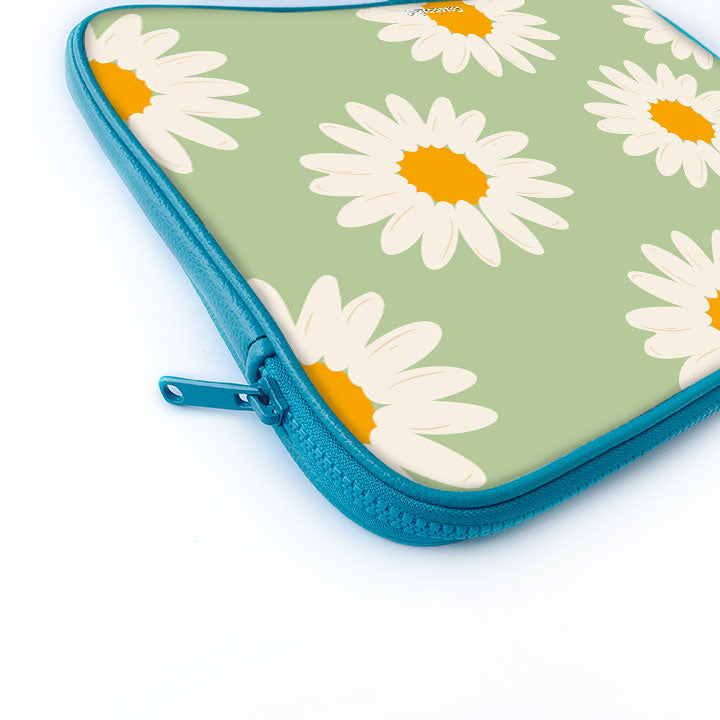 Daisy Glow Print Laptop Sleeve
