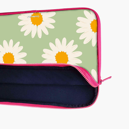 Daisy Glow Print Laptop Sleeve