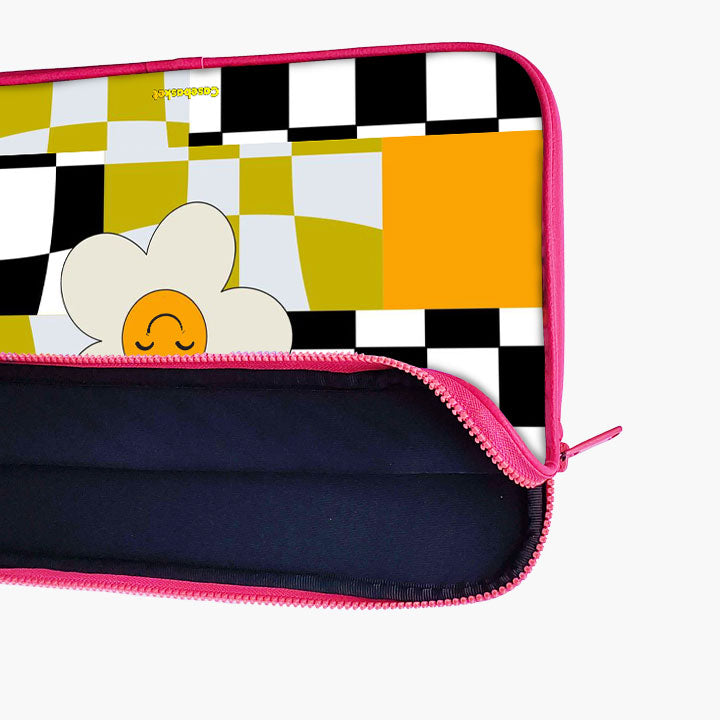 Chessy Blooms Print Laptop Sleeve